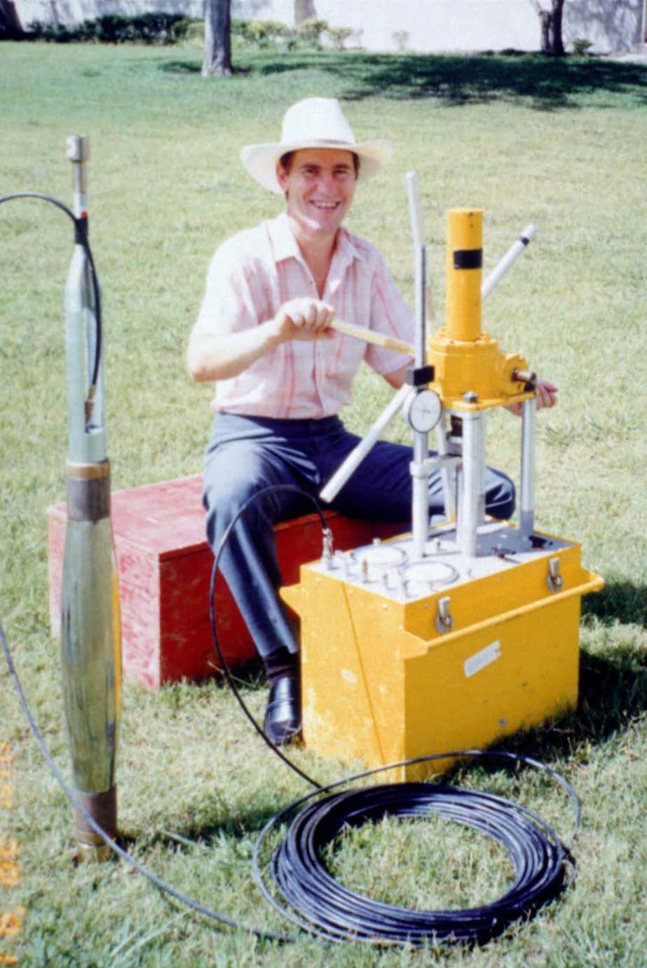 Soil Pressuremeter Test InSitu Soil Testing